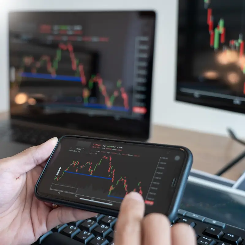 Aplikasi Social Trading