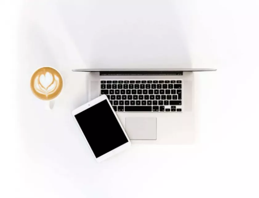 Ligwina Hananto vs. Prita H Ghozie (Perencana Keuangan Keluarga)